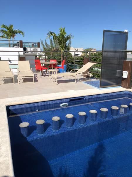 40 20 Playa del Carmen