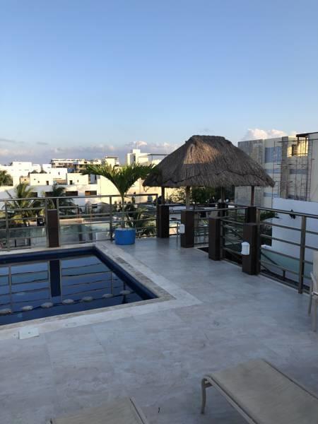 40 20 * Playa del Carmen